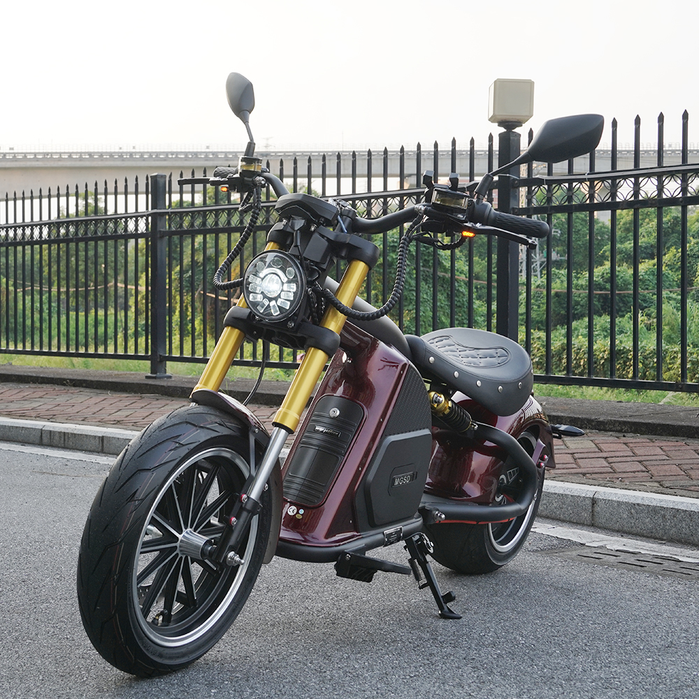 China Warehouse 60V Chopper Electric Citycoco Scooter