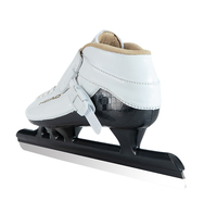 Patinage de vitesse de haute qualité Patines de service OEM Patins à roulettes professionnels Chaussures de patin à glace en ligne de vitesse en fibre de carbone
