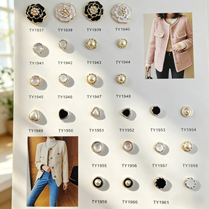 Bouton de couture en forme de cœur de luxe avec perle, en plastique ABS <span class=keywords><strong>doré</strong></span> clair, pour chemisier et cardigan décoratifs pour femmes - Product Image 5