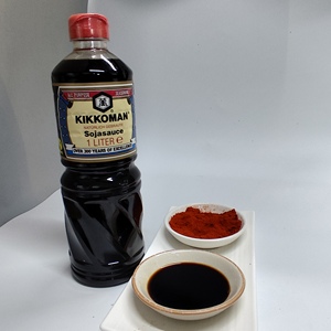 <span class=keywords><strong>Salsa</strong></span> <span class=keywords><strong>de</strong></span> Soya Natural <span class=keywords><strong>Kikkoman</strong></span> Multiusos 1L - Condimento Umami Premium para Cocinar y Sazonar - Product Image 6