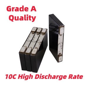Cellule LiFePO4 prismatique 3.2V 20Ah 22Ah 32Ah 10C 20C 70C, batterie au phosphate <span class=keywords><strong>de</strong></span> fer et <span class=keywords><strong>de</strong></span> lithium à décharge rapide pour l'audio automobile - Product Image 1