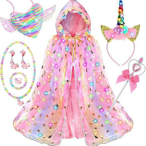 Conjunto <span class=keywords><strong>de</strong></span> Capa Brillante <span class=keywords><strong>de</strong></span> Princesa con Accesorio <span class=keywords><strong>de</strong></span> Capucha y Luces LED, Disfraz <span class=keywords><strong>de</strong></span> Halloween para Niñas, Suministro Transfronterizo ODM - Product Image 3