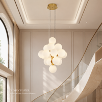 Nouveau design moderne, lustre en verre laiteux avec cadre en fer doré, lampe suspendue multi-têtes, décoration intérieure, salle à manger, hall d'hôtel, garantie 2 ans