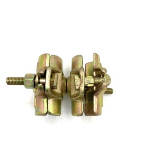 Italy Scaffolding Couplers Pressed <strong>Ladder</strong> Clamp Board Retaining Sleeves <strong>Scaffold</strong> Couplers - Product Image 3