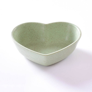 China fabricación creativa amor corazón trigo paja escupir hueso plato condimento plato Mini forma de corazón servir condimento bandeja - Product Image 6