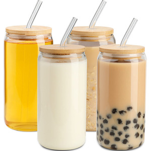 12oz 16oz Sublimation personnalisée canette de bière en verre borosilicaté tasse et tasse à boire en verre avec couvercle en <span class=keywords><strong>bambou</strong></span> et paille - Product Image 1