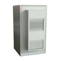Armoire de télécommunications personnalisable 22U 19 pouces en alliage d'aluminium pour extérieur et intérieur avec échangeur de chaleur monté sur la porte et support de batterie