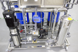 1000升/小时定制反渗透滤水器系统800 Gdp 2000升/小时每天1000升，带软化器的反渗透系统 - Product Image 5