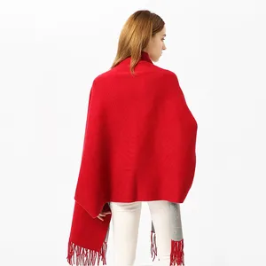 Günstiger Preis Winters chal mit Quasten Hot Sale Double Size Schal mit Ärmeln für Frauen hochwertige Pashmina Schal auf Lager