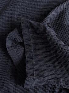 T-shirt décontracté à manches courtes et col rond, style japonais, en tissu gaufré, à séchage rapide, avec poche plaquée, antibactérien et respirant, idéal pour le sport - Product Image 3
