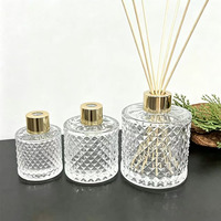 Diffuseur de parfum en verre cylindrique de luxe 50ml/100ml/200ml avec bâtonnets, rechargeable, couleur et emballage personnalisables