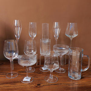 Muestra disponible, copas de vino de cristal transparente con logotipo personalizado con tallo para beber vino <span class=keywords><strong>Cabernet</strong></span> blanco rojo como regalos - Product Image 1