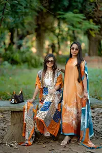 Hersteller Damenmode Seiden bedruckte Kleider Kleider Luxus Designer Seiden roben Mit Schal Afrikanische Frauen Lose Seiden kleider