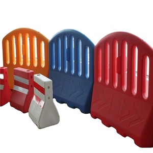 Barrière routière, portail de stationnement, sécurité, NOUVEAU PLASTIQUE - Product Image 1