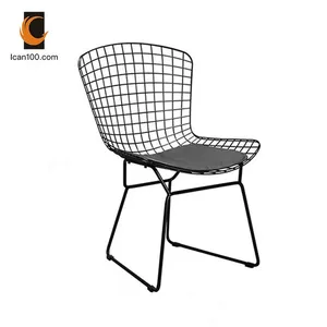 القادمون الجدد المعادن الكراسي أثاث باتيو خارجي الحديد الزهر الكراسي التراص الحديثة سلك مطعم الباحة الكراسي
