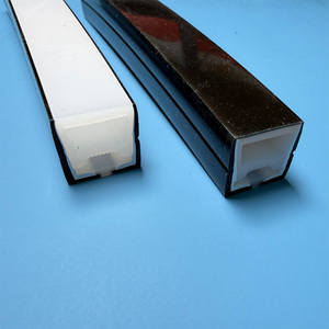 Profil de <span class=keywords><strong>tube</strong></span> néon noir 10 mm 12 mm Diffuseur <span class=keywords><strong>Tube</strong></span> lumineux néon <span class=keywords><strong>Silicone</strong></span> 20x20 <span class=keywords><strong>Tube</strong></span> <span class=keywords><strong>Silicone</strong></span> Neon Flex Sleeve pour bande LED linéaire - Product Image 6