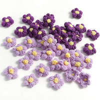 Anting-anting, hiasan rambut, dan topi rajutan gaya modern handmade dari bunga rumput pampas, katun susu lembut, tahan lama, dan ramah lingkungan.