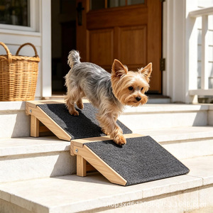 Rampa de madera transfronteriza para mascotas, escalera de asistencia para perros en escaleras, alfombra antideslizante a rayas, escalones de rampa para gatos y perros - Product Image 1