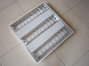 60x60cm <span class=keywords><strong>T5</strong></span> huỳnh quang lưới tản nhiệt Bảng điều khiển ánh sáng 2x2ft 3x18W <span class=keywords><strong>4x18W</strong></span> nhúng T8 lưới tản nhiệt Bảng điều khiển ánh sáng phụ kiện cho văn phòng bệnh viện - Product Image 3