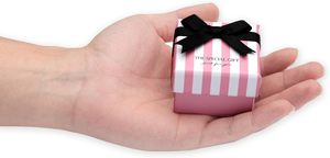 Cajas de Regalo para Joyería, Caja de Regalo Cuadrada Rosa de Cartón para Exhibición de Anillos, Broches, Pendientes, Rosa <span class=keywords><strong>con</strong></span> Rayas Blancas - Product Image 5