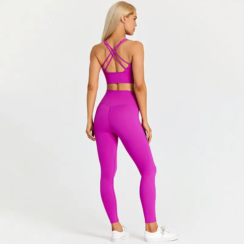 Set da Yoga per reggiseno e Leggings traspiranti leggeri a prova di Squat a compressione elastica da donna di vendita calda