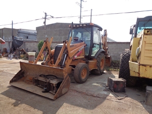 CASE 580M d'occasion en bon état, machine de chantier d'occasion, CASE 580M 580L 580N d'occasion à bas <span class=keywords><strong>prix</strong></span> en stock - Product Image 4