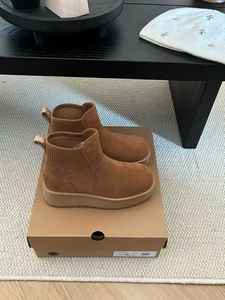 أحذية نسائية جديدة للثلج، أحذية تشيلسي للكاحل للشتاء، مبطنة بالصوف، سميكة، أحذية قطنية دافئة، أحذية ثلج مضادة للانزلاق - Product Image 6