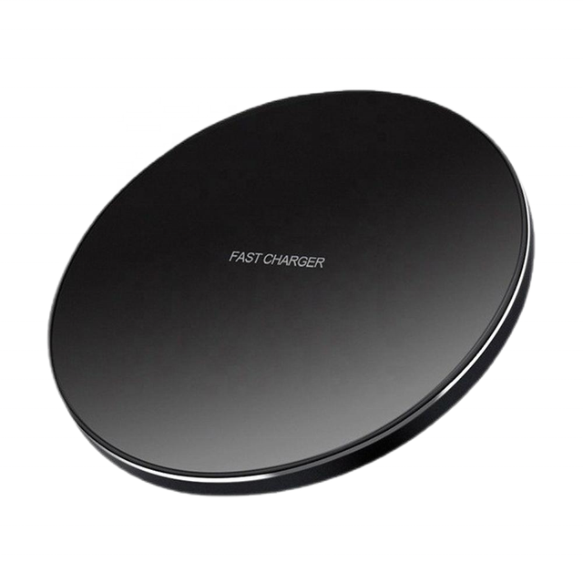 Basic Desktop Wireless Charger Quick Charging Type C Port Portable High Speed Multifunctional Intelligent Wireless Charger