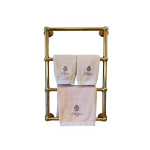 Porte-serviettes mural à quatre niveaux, finition or brossé, style classique, porte-serviettes en métal pour salle de bain, forme rectangulaire, antirouille - Product Image 1