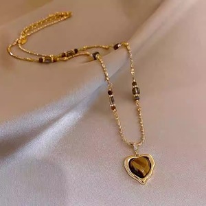 Nuova Collana <span class=keywords><strong>in</strong></span> Lega Stile Retrò Minimalista con Cuore <span class=keywords><strong>in</strong></span> Occhio di Tigre Marrone Caramello e Catena <span class=keywords><strong>in</strong></span> Bambù - Elegante, di Alta Gamma, Versatile per Autunno/Inverno - Product Image 3