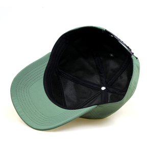 Snake Custom Kiss Team Vintage Agency Gorra de béisbol de juguete de silicona de costura verde - Product Image 4