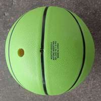 Ballons de sport LED qui brillent dans le noir, logo personnalisé, taille 7, ballon de basket en caoutchouc vert