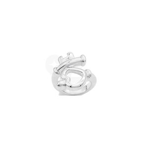 Llavero con Forma de Corazón de Acabado Pulido de Primera Calidad que Crea una Estética Divertida y Distintiva - Product Image 1