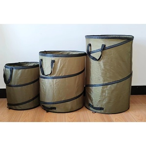 Fornitura di Bidoni Pieghevoli Portatili per Campeggio e Uso Esterno - Product Image 4