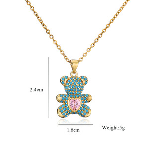 Collier de luxe délicat en acier inoxydable plaqué or 18 carats avec pendentif ours en peluche entièrement orné de zircons CZ étincelants pour femme - Product Image 3