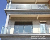 Balcon en verre moderne pour l'extérieur avec garde-corps et balustrades en acier inoxydable pour escaliers et balcons d'appartements