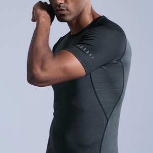 Mens Seamless Sport t Shirt Quick Dry Running Compression T-shirt Breathable Fitness Shirt Top Sportswear Tee - Product Image 3