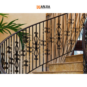 Barandillas de Hierro Forjado de Diseño de Lujo Personalizadas, Barandillas de Hierro con Recubrimiento <span class=keywords><strong>en</strong></span> Polvo para Balcones Exteriores, Escaleras, Balaustradas de Hierro Forjado - Product Image 5