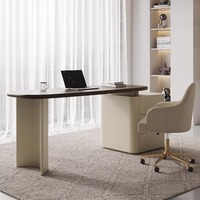 Bureau de direction italien crème haut de gamme Bureau minimaliste moderne en bois massif pour bureau ou villa