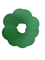 Disques abrasifs autocollants de 6 pouces à dureté moyenne, disques de ponçage en film polyester vert OEM pour le polissage automobile