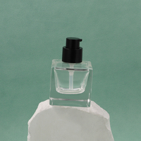 Bouteille en verre à tête de pompe épaissie carrée de 35ml avec couvercle noir bouteille de lotion fond de teint bouteille d'emballage de maquillage