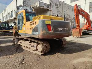 Pelleteuse Volvo EC200D EC210D & EC480 d'occasion avec moteur et pompe à chenilles 360 hydraulique Volvo 21t Garantie 1 an - Product Image 2