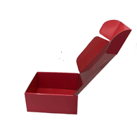 Eco Luxe Rouge A4 Holographique Brillant Logo 12x9x4 Pas Cher Abonnement Postal Mailer Boîtes d'Emballage Papier avec Feuille Spécifications