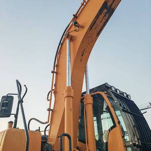 Bonne performance, excavatrice sur pneus Hyundai 210W-7 d'occasion, 21 tonnes, moteur 220LC-9, 129 kW, capacité de la benne de 0,92 m³, Chine - Product Image 3