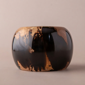 Quemador de Incienso Clásico de Resina y Madera con Diseño Elegante para Decoración del Hogar y Exhibición Aromática - Product Image 1