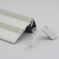 Profilé de canal en aluminium éclairé par LED pour l'éclairage du nez d'escalier