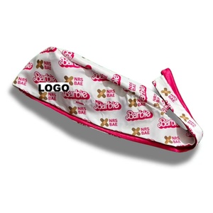 Cappello Chirurgico Unisex con Motivo Bratz, Berretto Medico con Stampa 'Oh You're Cute', Fodera in Raso, Personalizzabile con Logo - Product Image 6