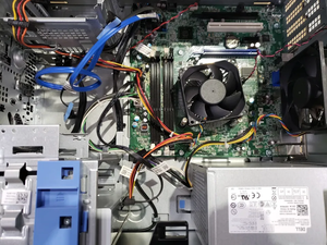 Dells OptiPlex 7020MT PLUS/i7-14700T/16GB/512GB SSD/DVD/Win11 Pro/<span class=keywords><strong>tastiera</strong></span> <span class=keywords><strong>e</strong></span> <span class=keywords><strong>Mouse</strong></span>/WIFI <span class=keywords><strong>Bluetooth</strong></span> - Product Image 5