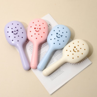 Peigne à trous breveté Rowsenhoo, peut être personnalisé avec n'importe quelle combinaison de massage du cuir chevelu, brosse à cheveux avec grattoir de nettoyage en bas