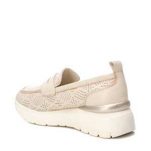 Mocassins en cuir pour femme Carmela 161428 Beige Perforated Comfort Shoe - Product Image 3